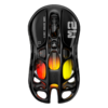 Mouse gamer GravaS M2 con diseño ventilado y luces RGB rojas/amarillas